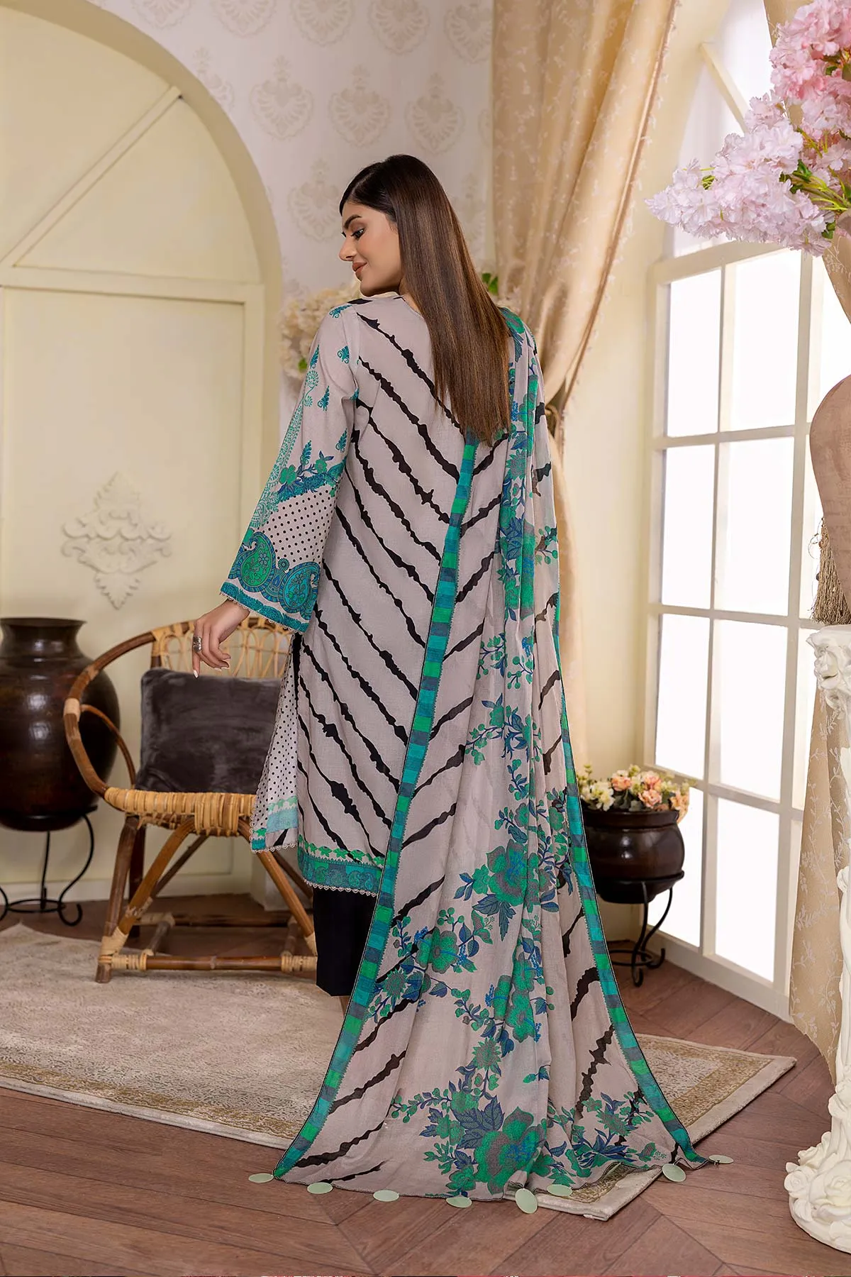 3-Pc Printed Lawn Unstitched With Chiffon Dupatta CP22-75