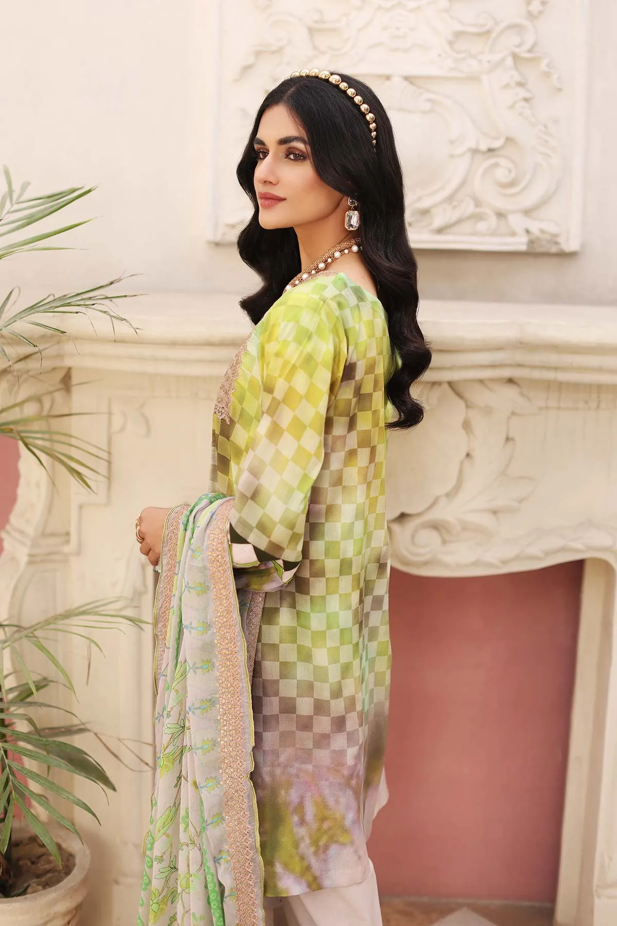 3 Pc Unstitched Embroidered Lawn With Chiffon Dupatta CEL23-15