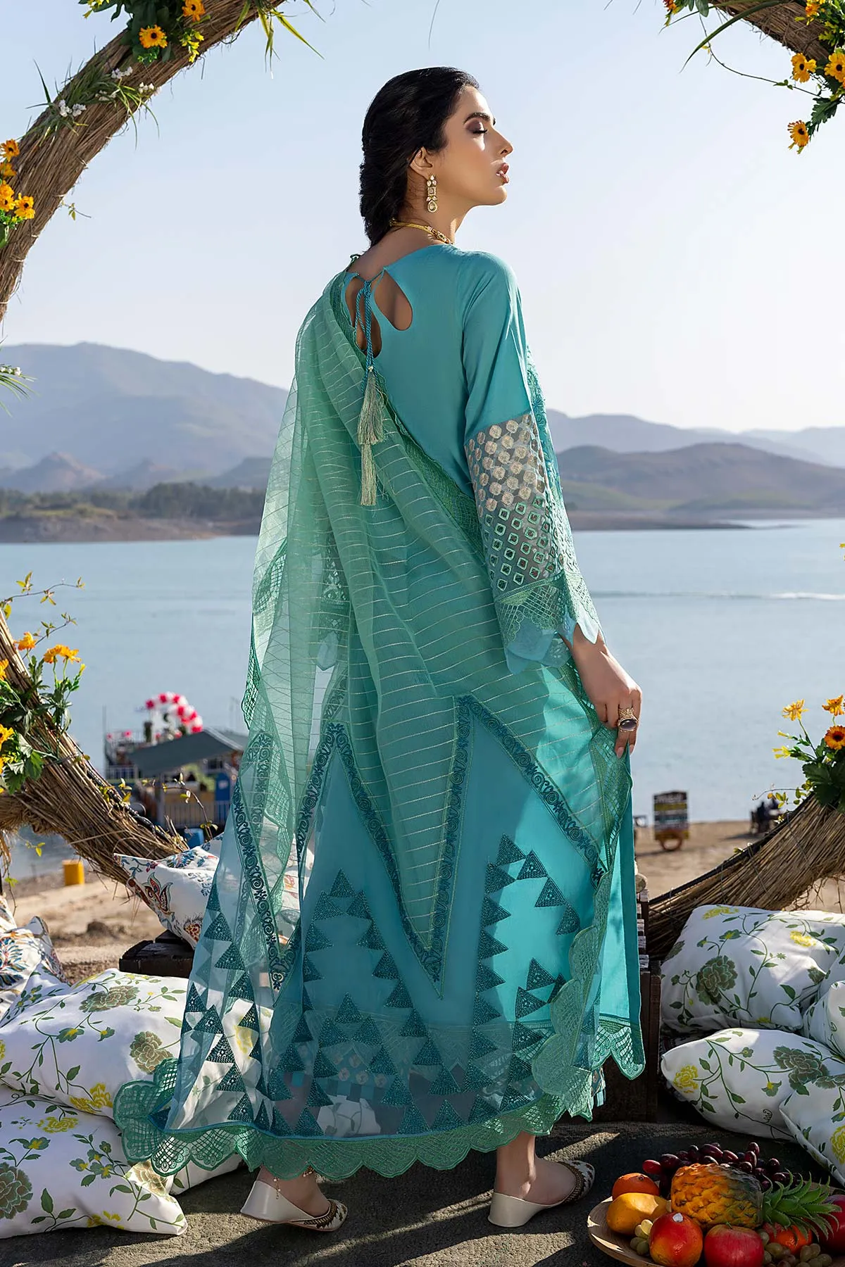 3 Pc Unstitched Embroidered Lawn With Embellished Dupatta CFL-03A