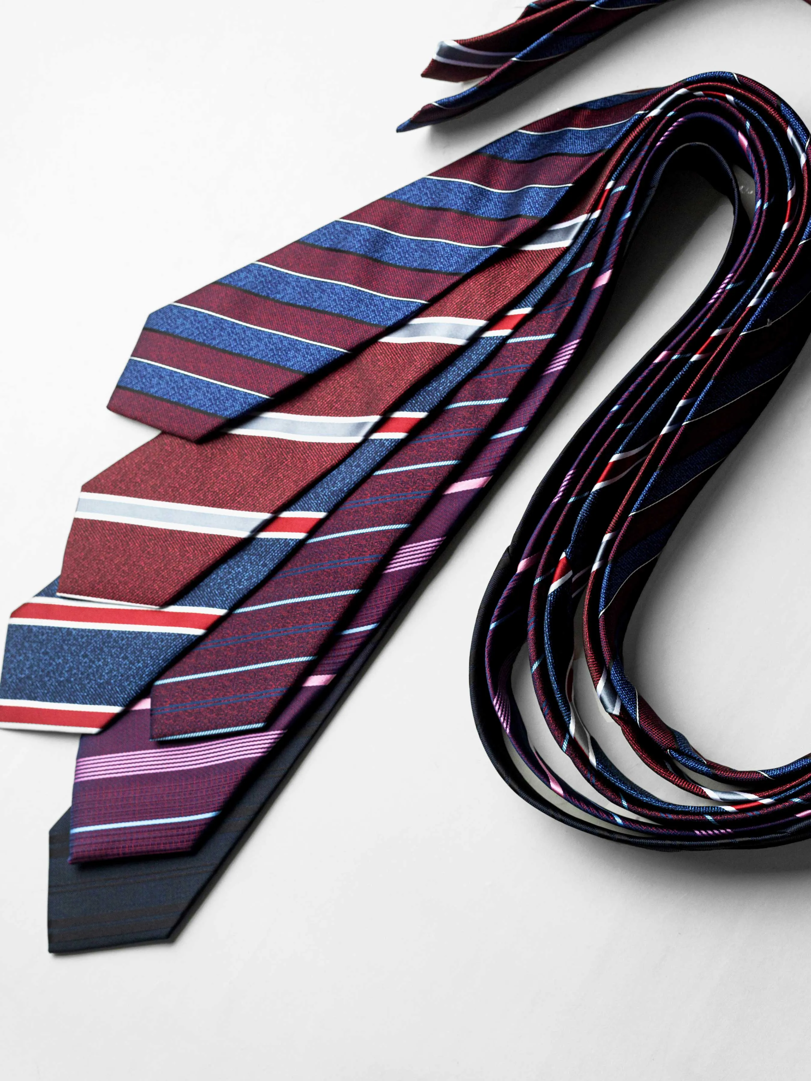 Awning Stripe Tie - Navy Blue with Maroon Line