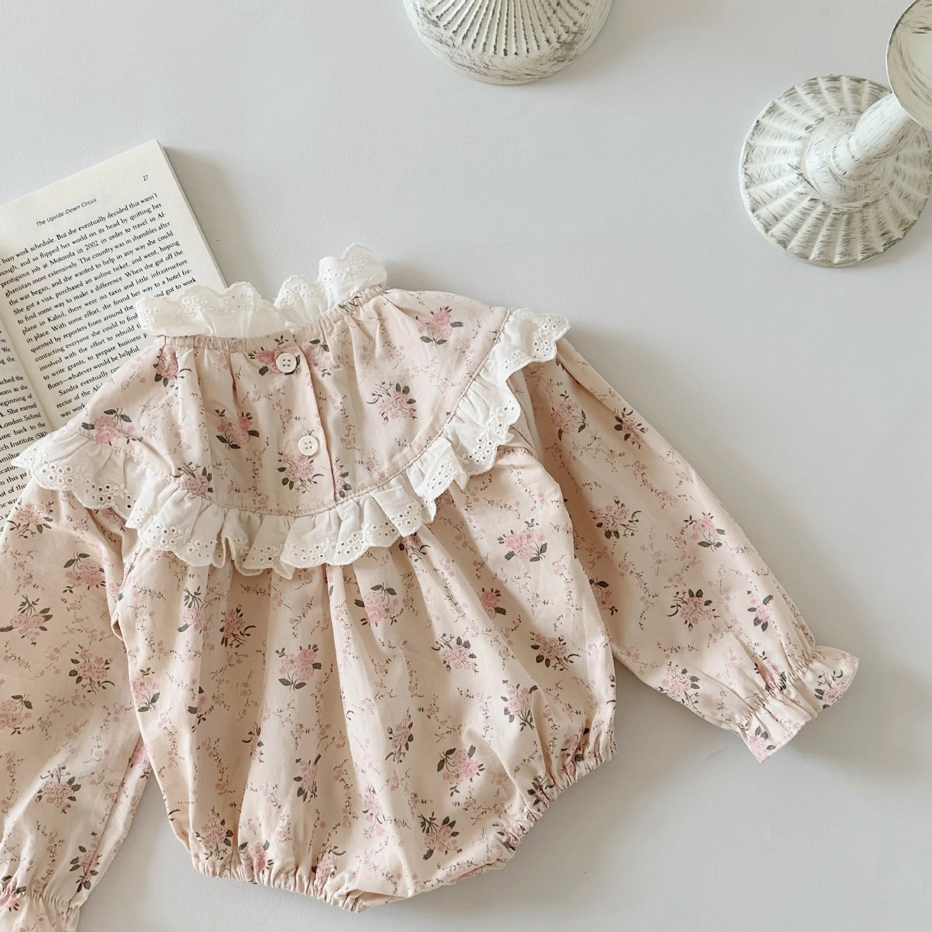 Baby Girls Flower Print Rompers Wholesale 24030198