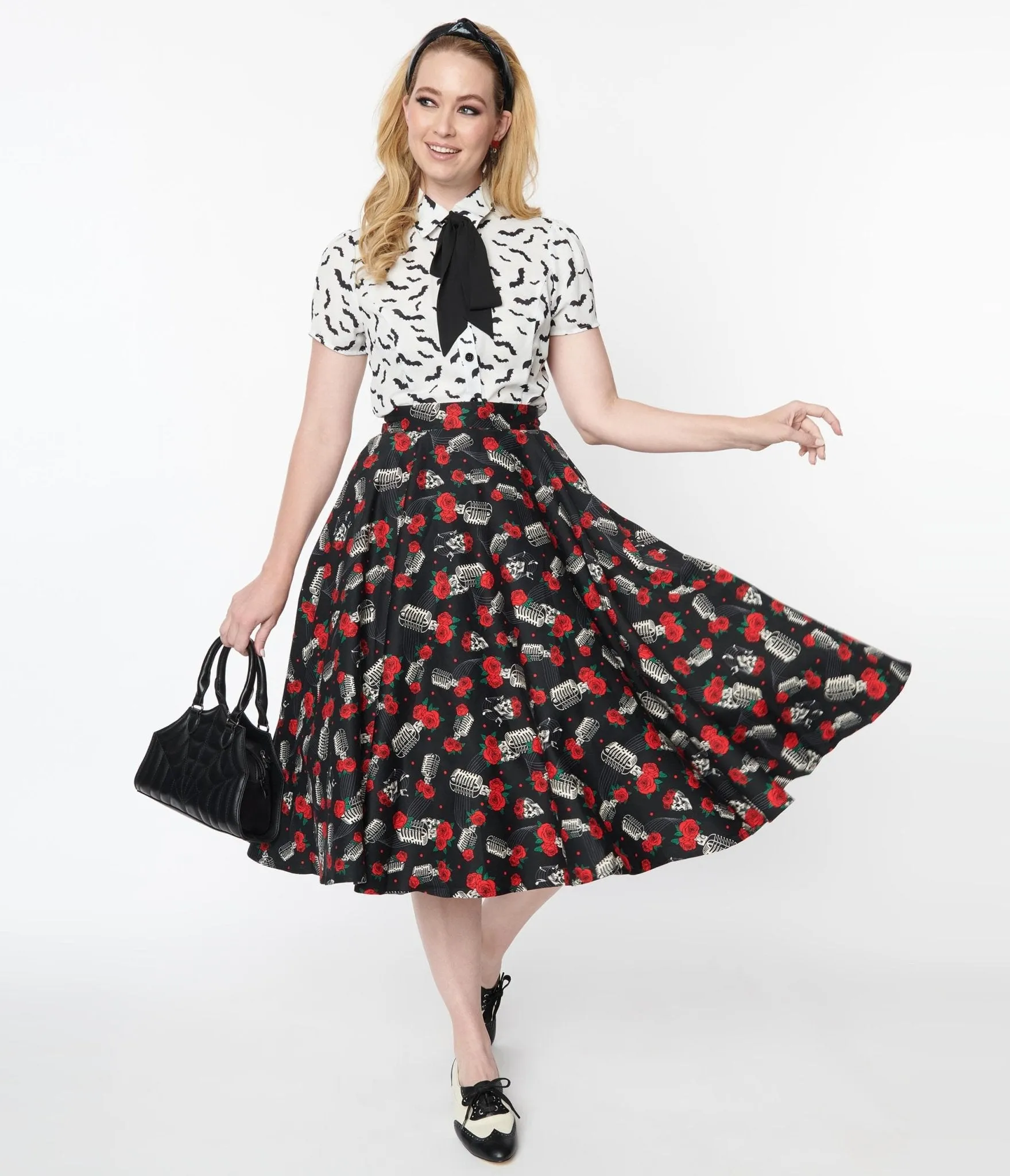 Black & Skull Rose Swing Skirt