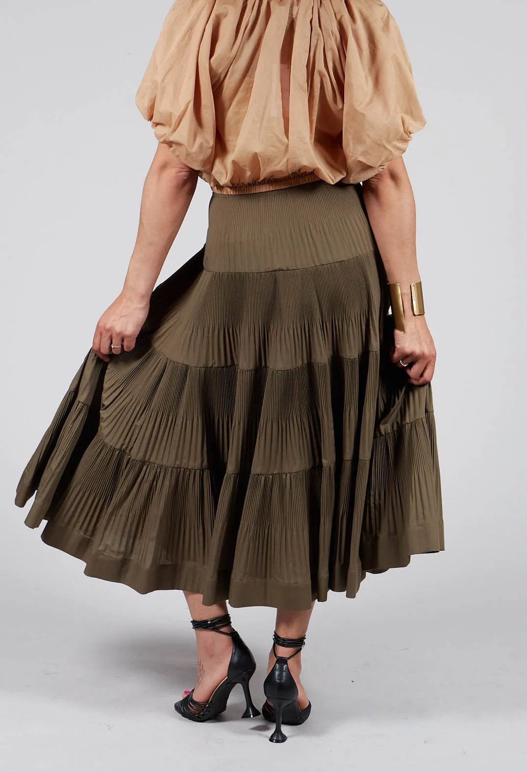 Ribbed Midi Skirt in Avocado