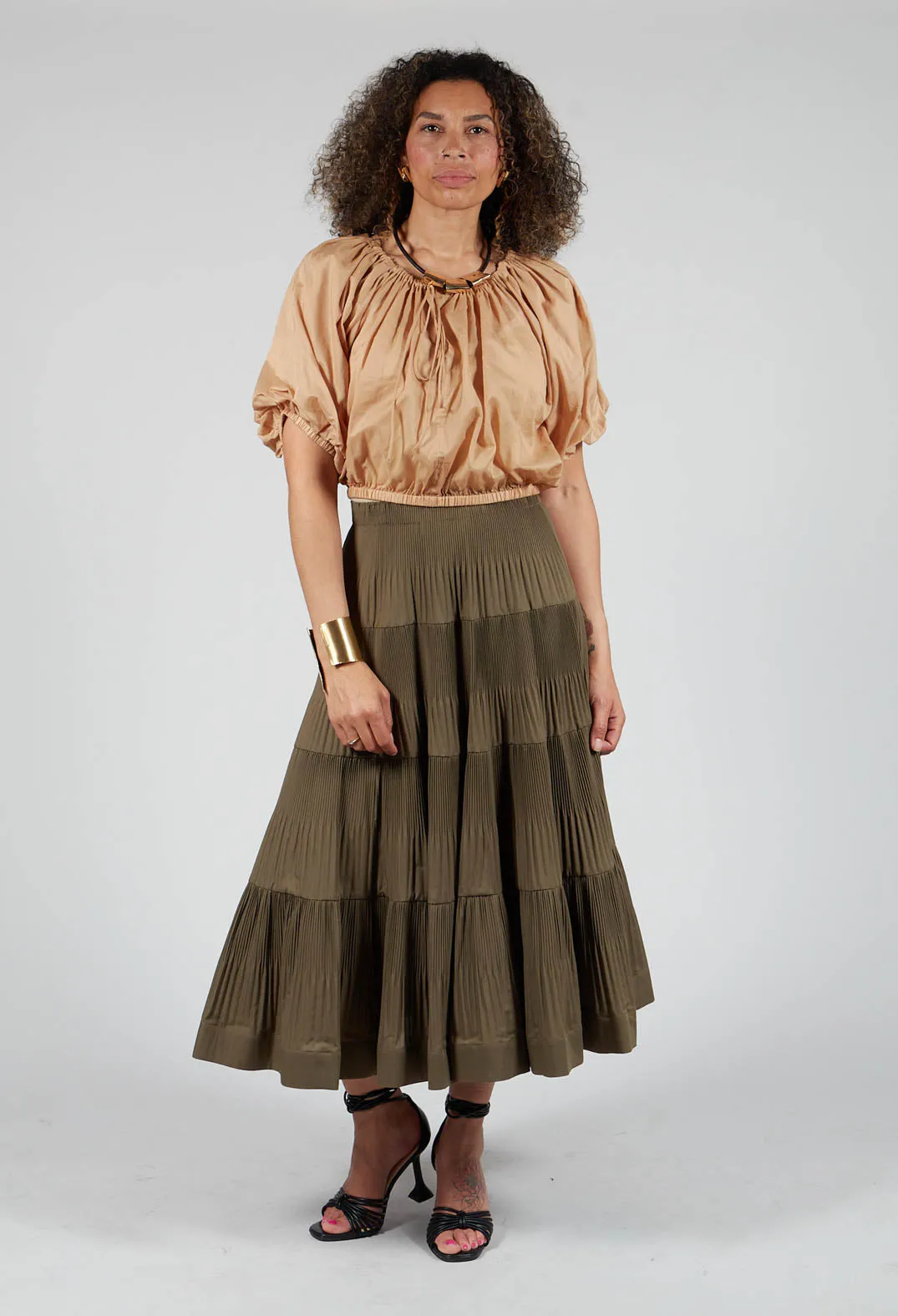 Ribbed Midi Skirt in Avocado