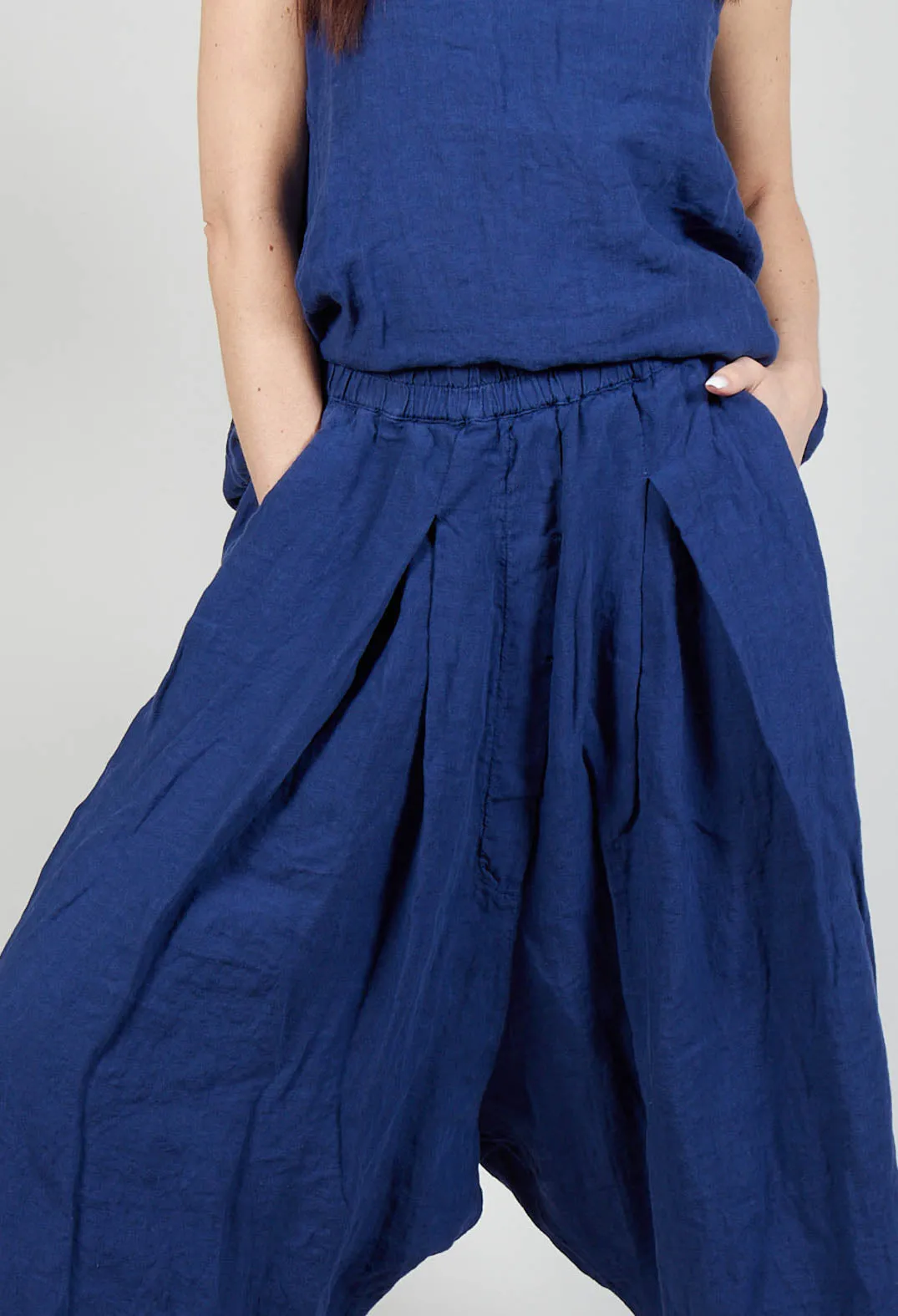 Wide Leg Drop Crotch Linen Trousers in Azur